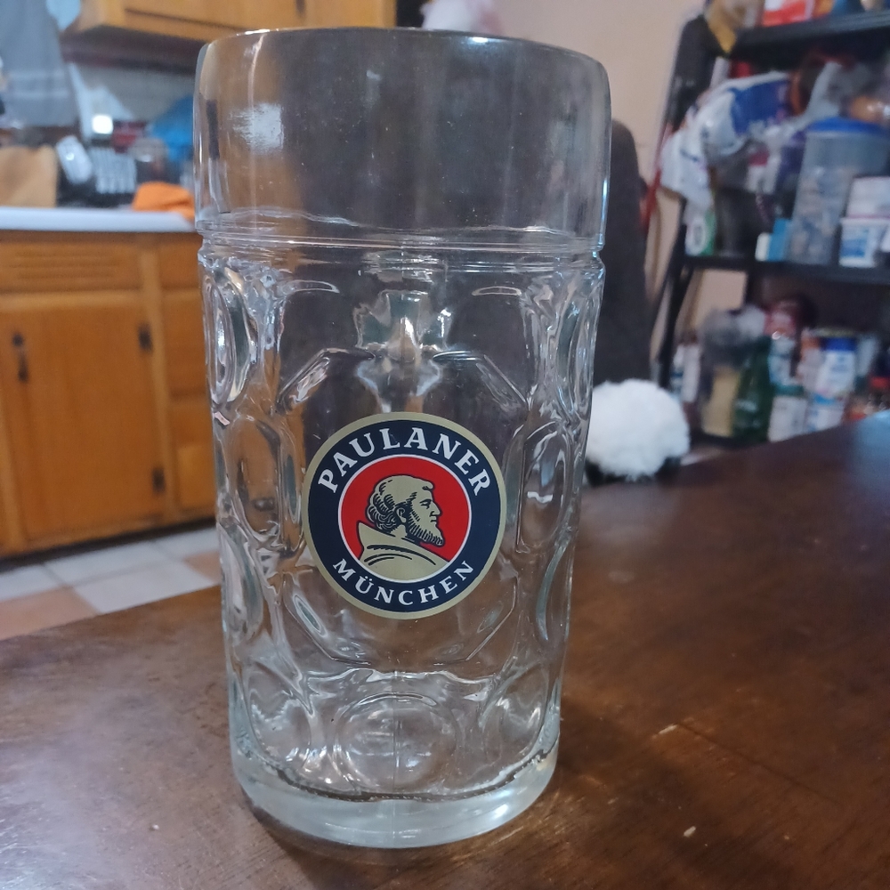 Paulaner Oktoberfest 1 Liter Can With 1 Liter Glass used